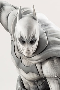 KOTOBUKIYA ARTFX+ DC UNIVERSE Batman Arkham Series 10th Anniversary Limited Edition 1/10 PVC Figure