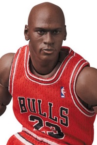 MedicomToy MAFEX No.100 Michael Jordan (Chicago Bulls) Action Figures