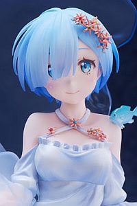 FuRyu Re:Zero -Starting Life in Another World- Rem Aqua Orb Ver. 1/7 PVC Figure