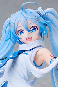 Design COCO Snow Miku Sky Town 10th Anniversary Ver. 1/7 Plastic Figure