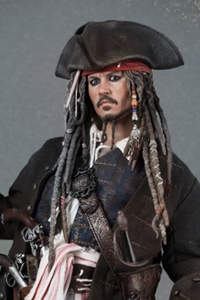 Hot Toys Movie Masterpiece Pirates of the Caribbean Jack Sparrow 1/6 Action Figure