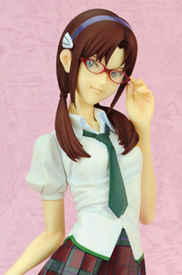 Yamato Toys SIF EX Evangelion 2.0 Makinami Mari Illustrious PVC Figure